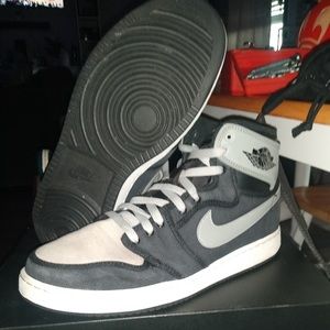 Air Jordan 1 ajko shadow sz 10.5